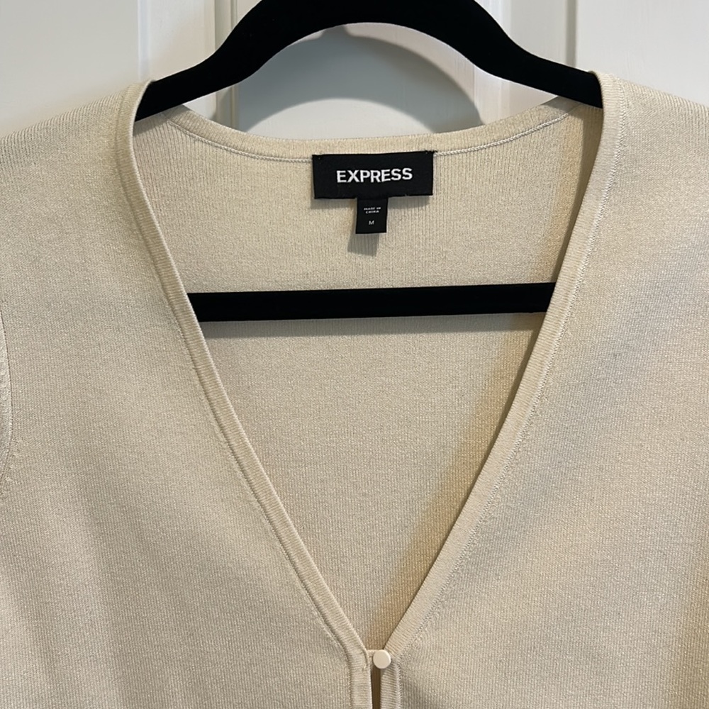 Express Cardigan - Picture 2 of 4